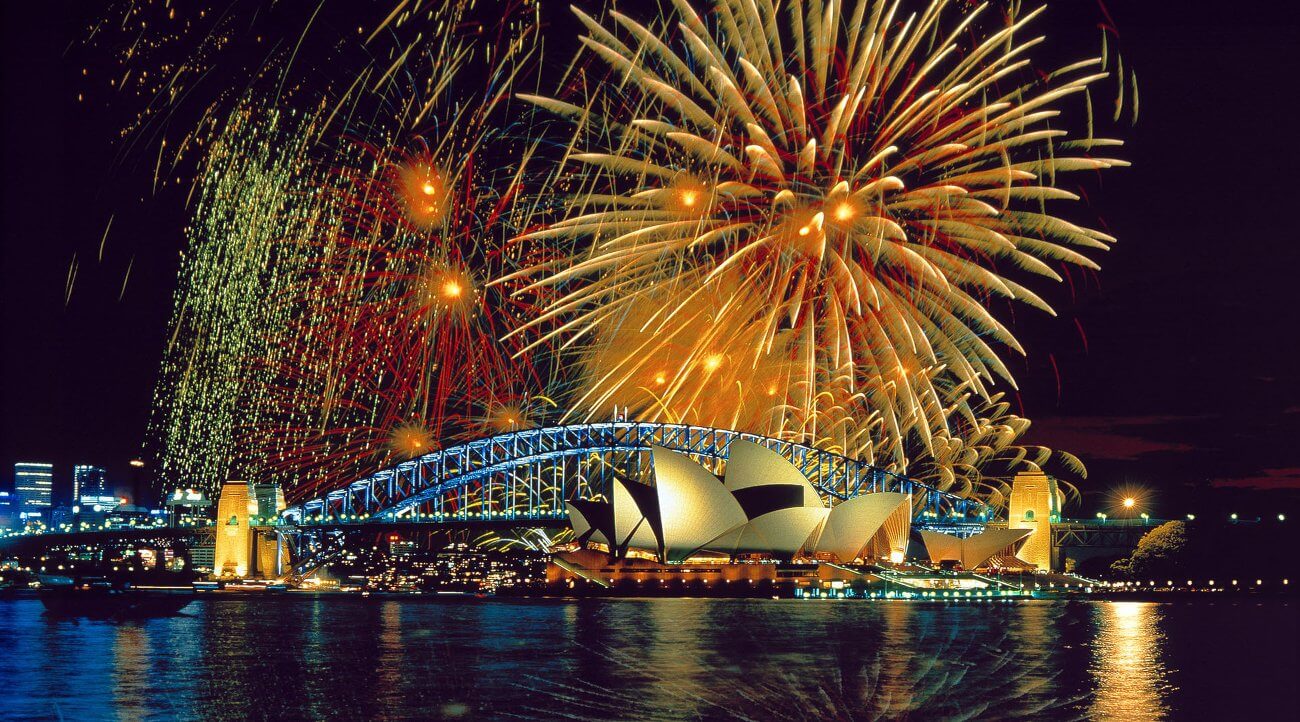Sydney-Fireworks-Wallpapers-1300-1300x722.jpg